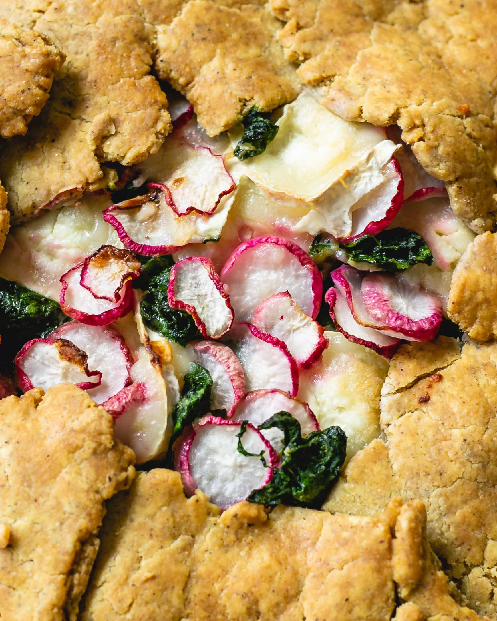 Low FODMAP radish goats cheese spinach galette