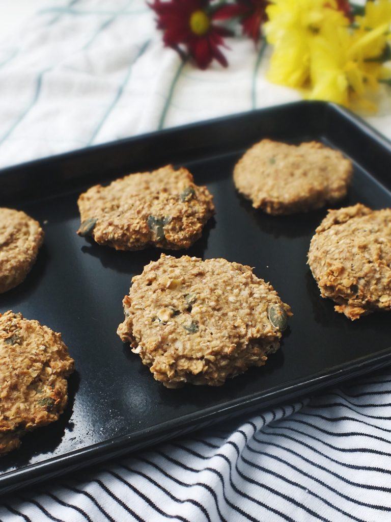 Nut butter and pumpkin seed oat low FODMAP cookies