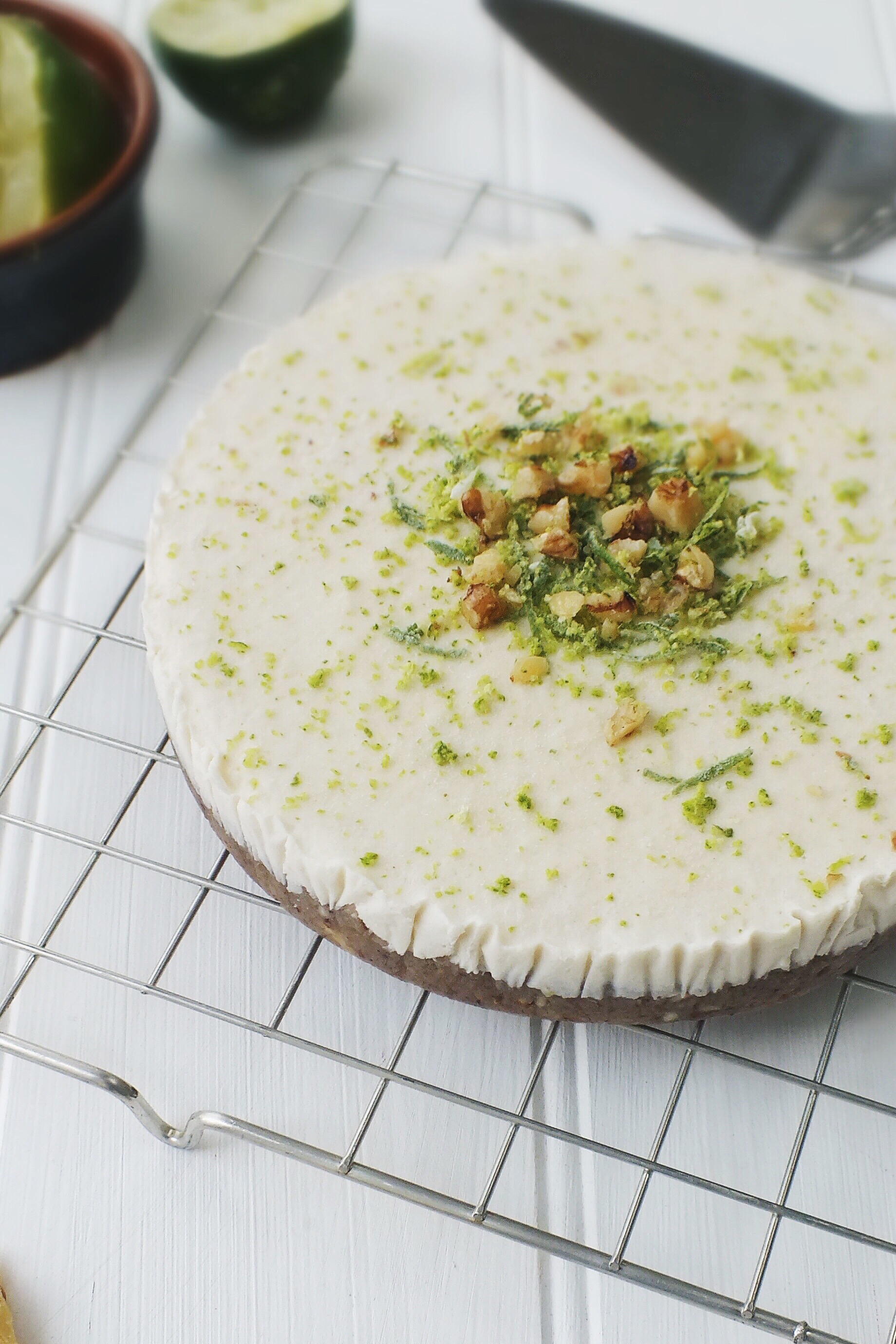 Key lime raw low fodmap cheesecake - she cant eat what