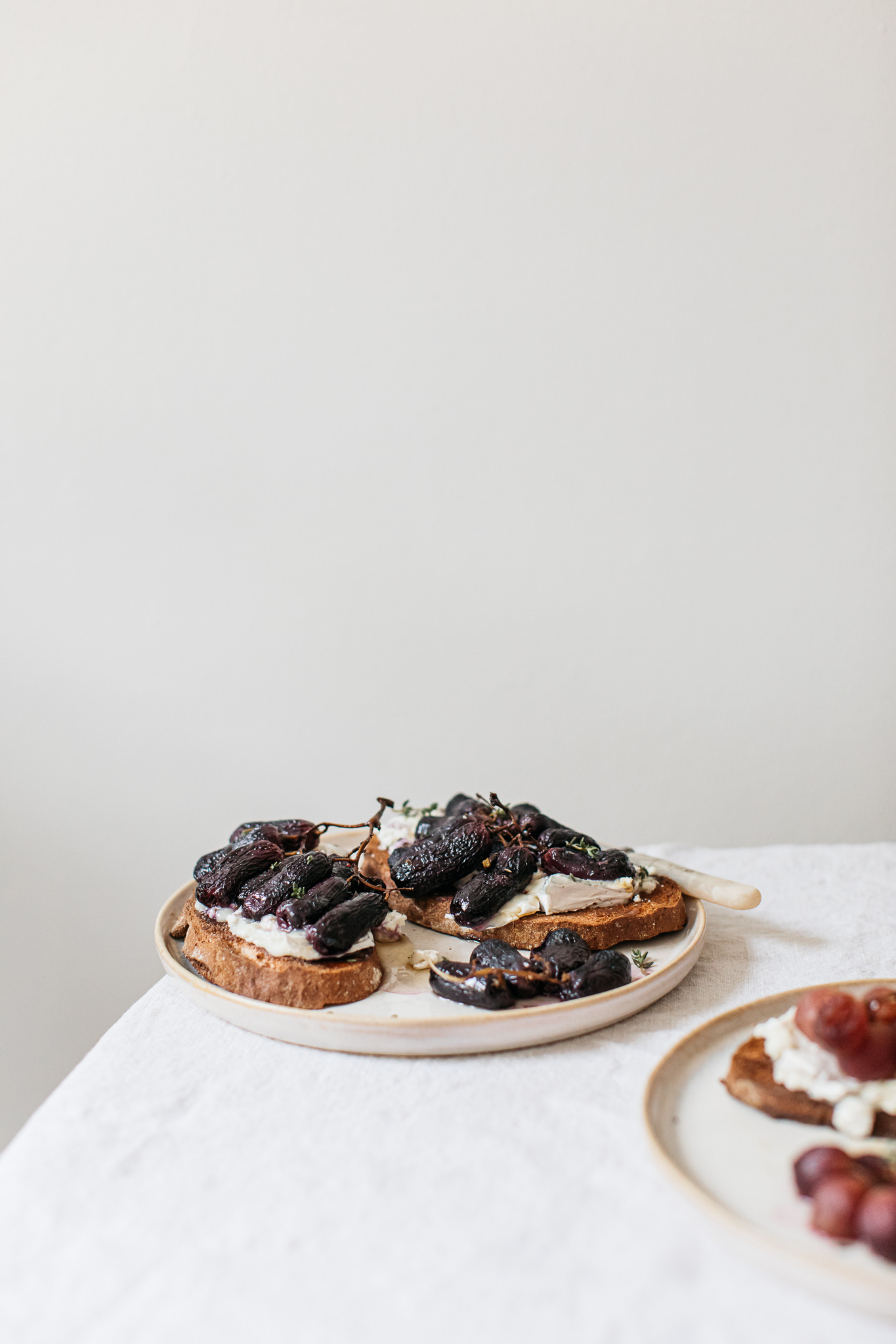 Roasted grapes goats cheese low FODMAP