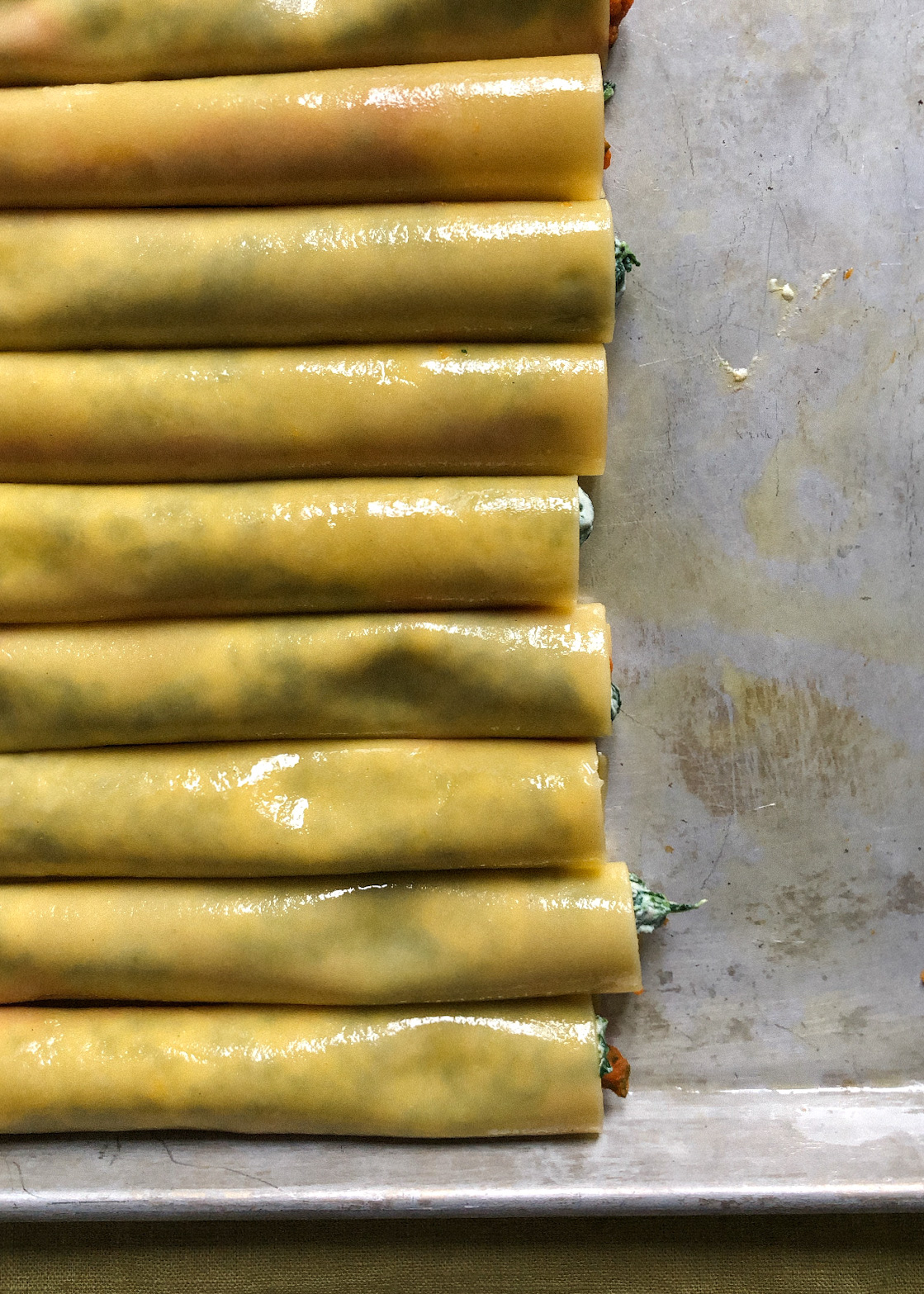Gluten free filled cannelloni tubes